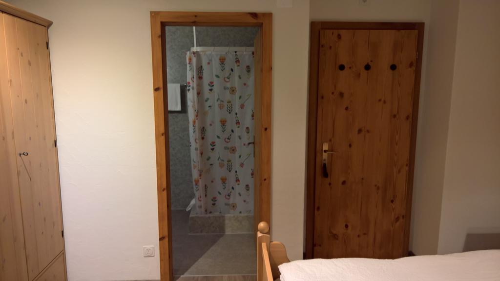 B&B Chasa Arfusch Ardez Esterno foto