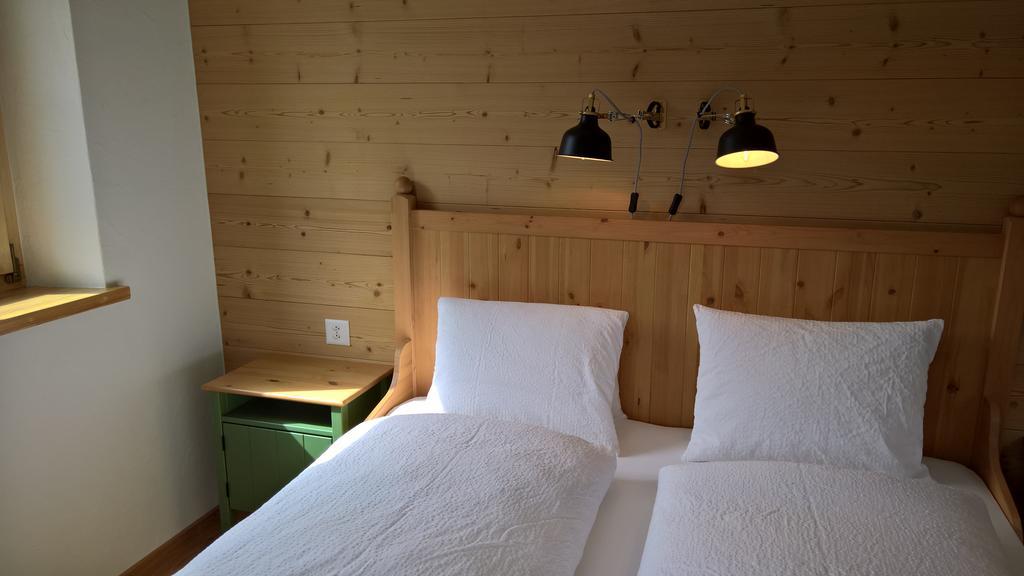 B&B Chasa Arfusch Ardez Esterno foto