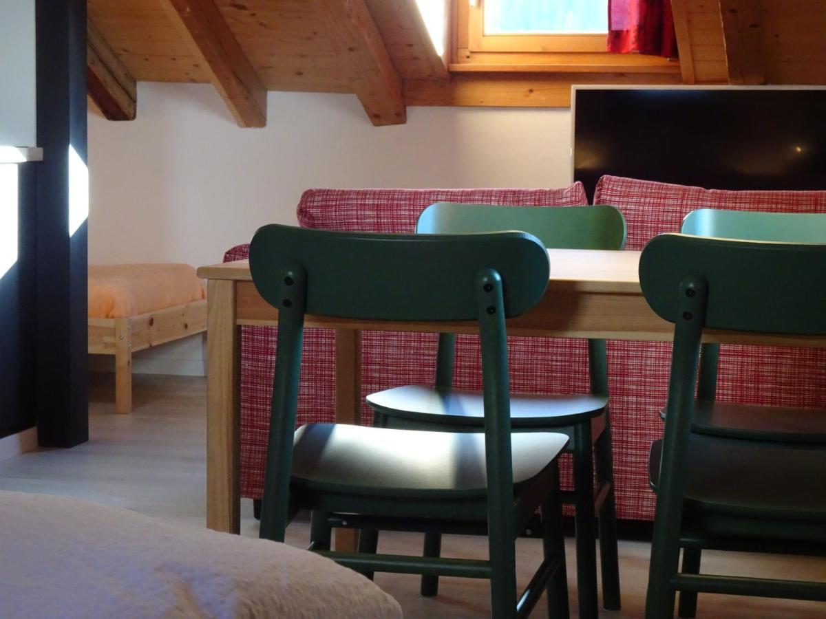 B&B Chasa Arfusch Ardez Esterno foto